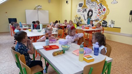 Den třídních kolektivů - spolupráce 1. B a 9. B