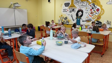 Den třídních kolektivů - spolupráce 1. B a 9. B