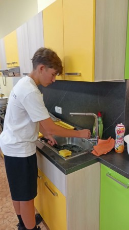 Den třídních kolektivů - spolupráce 1. B a 9. B