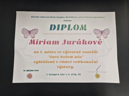 ÚSPĚCH VE VÝTVARNÉ SOUTĚŽI JARO KOLEM NÁS